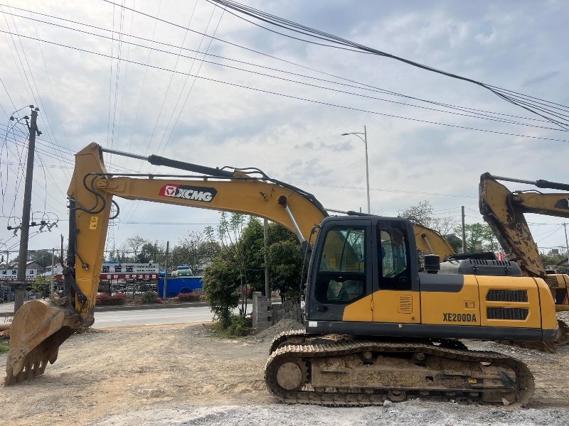 徐州挖掘机出租